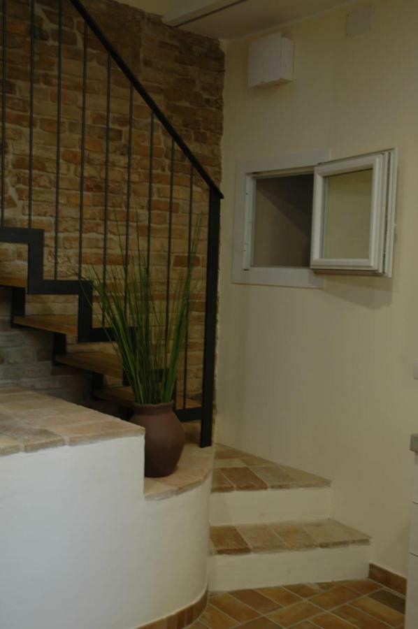 Hotel Via Barocci 34 Urbino Zewnętrze zdjęcie